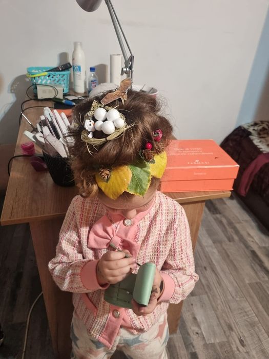 Coafor ,manichiura, Cosmetica, Make-up