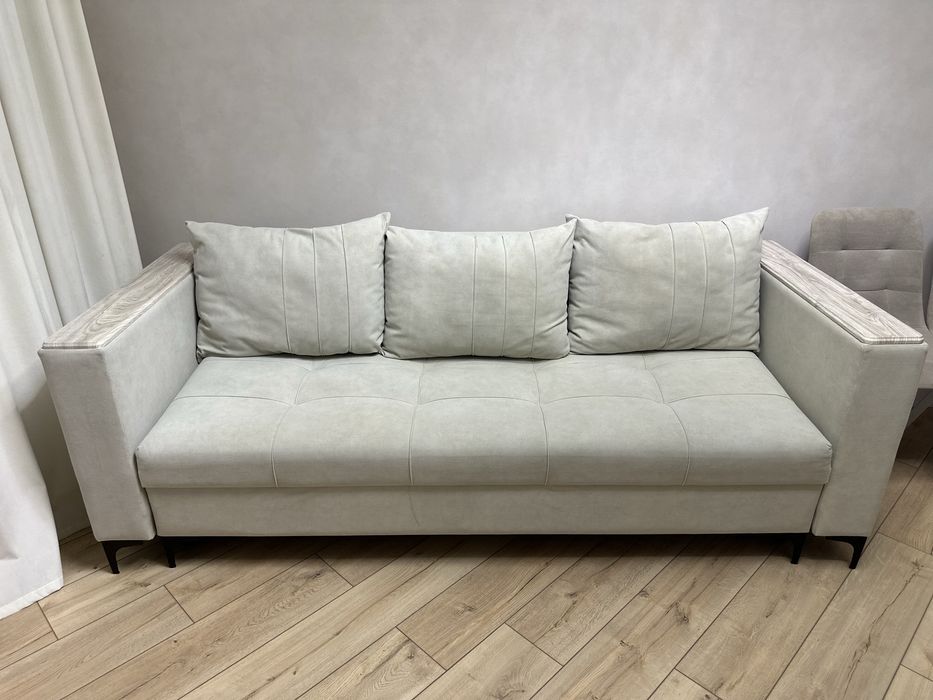 Продам диван в хорошем состоянии