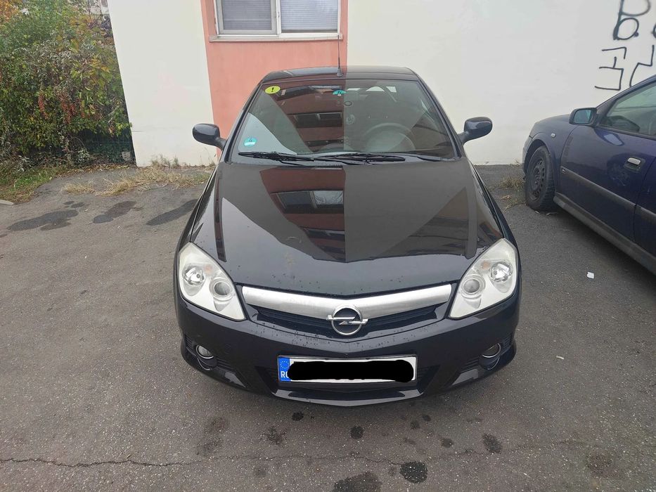 Opel Tigra Al doilea proprietar, tot schimbat, fara accidente