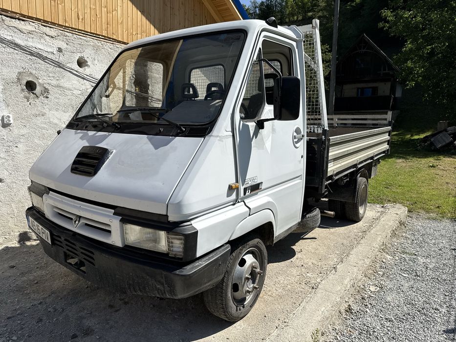Vând sau schimb Renault 3.5t