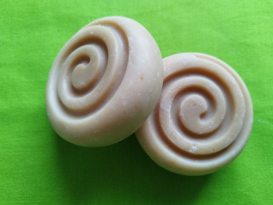 Натурален сапун "Мед и козе мляко"