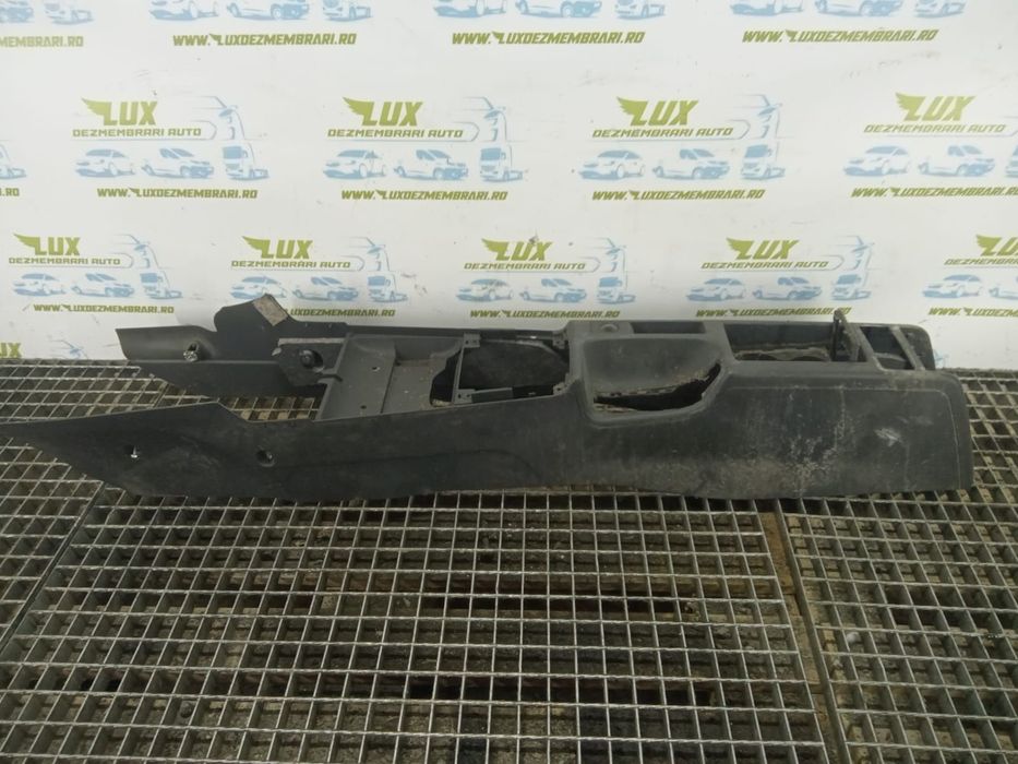 Consola centrala Audi A3 8P/8PA (facelift)  [din 2004 pana  2008] Spo