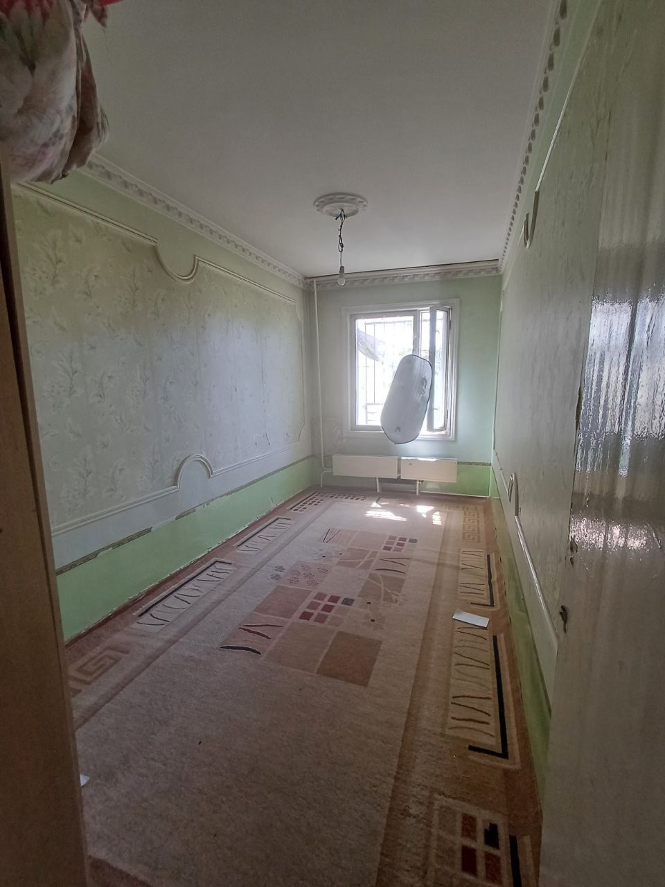 Срочно продаю Юнусабад 13кв 2/2/4 торец 61500$ СВОЯ