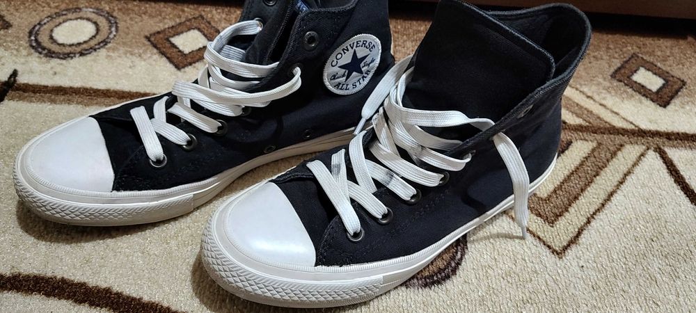 Кецове Converse.    .
