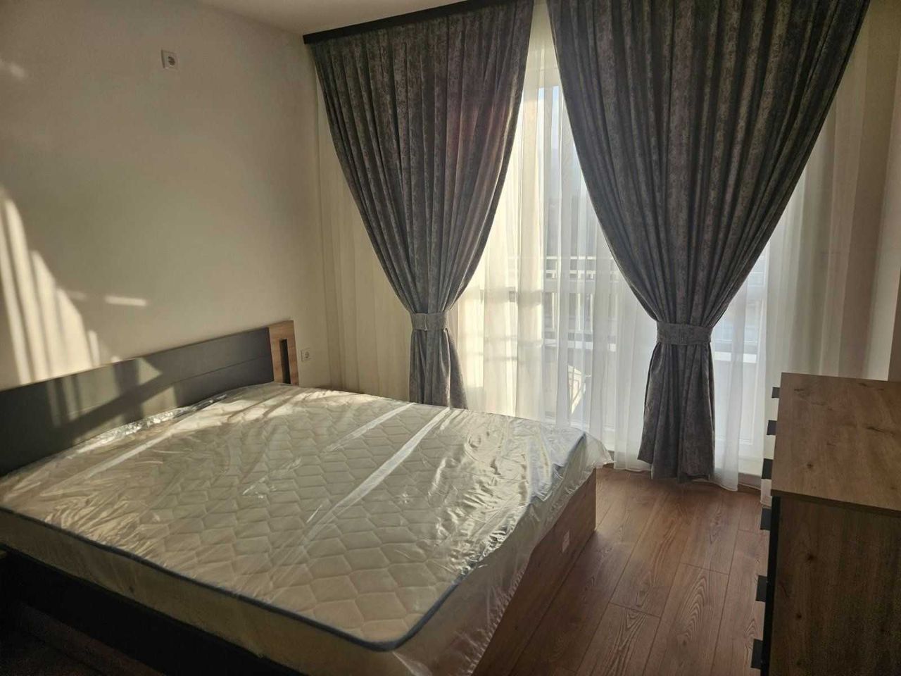 Дава се под наем Двустаен апартамент в Пловдив, Остромила - 65 кв.м за 425 € - Снимка #10