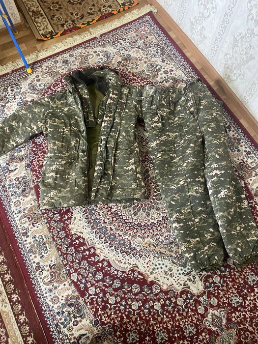 Продам зимнюю камуфляжную форму