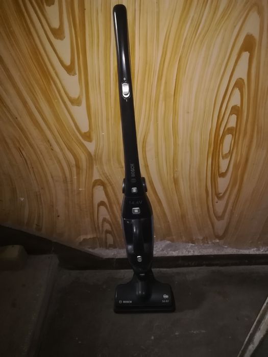 Aspirator vertical Bosch