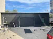 Garaj pe structura metalica si panouri sandwich 5.50 x 3.50m