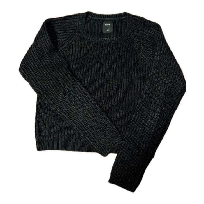 Блузи и пуловери