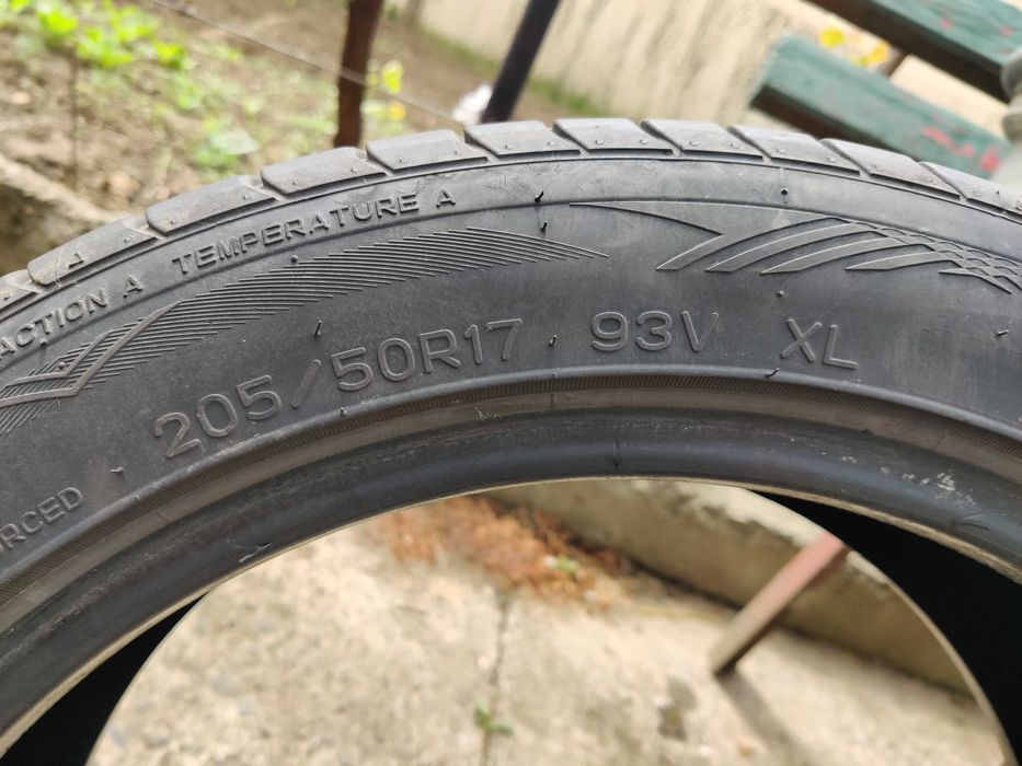 Vand set de 4 anvelope iarna R17 205/50