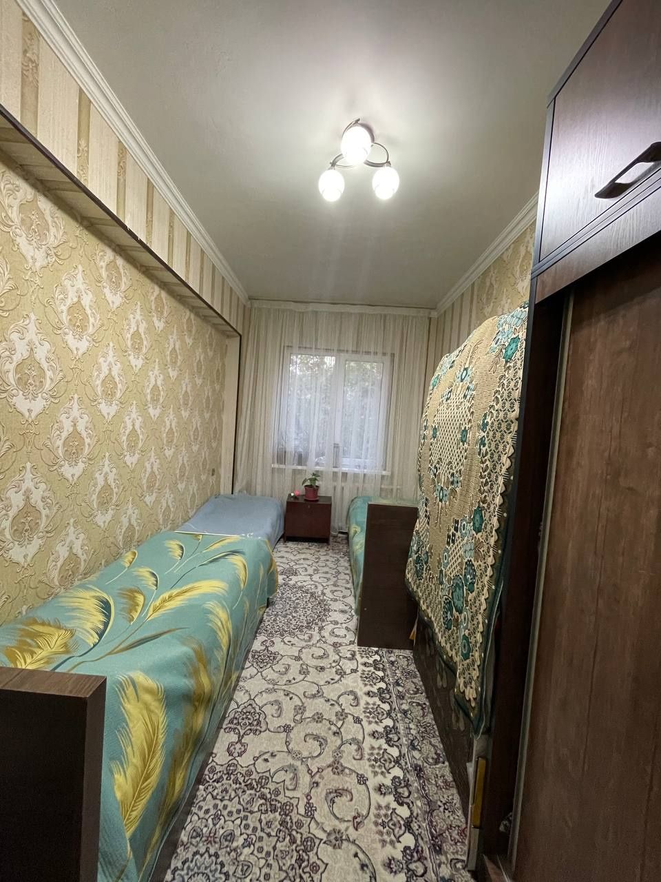 Срочно продаётся 4 комнатная квартира , 77-серия. можно обмен на дом