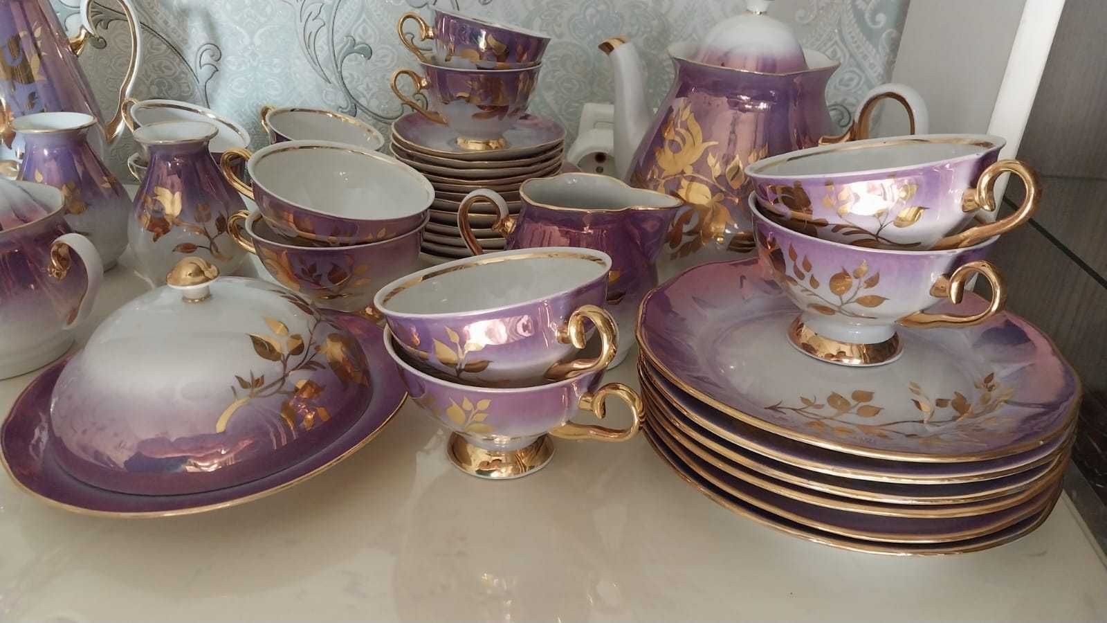 Сервиз чайный и кофейный фарфоровый. Новый.