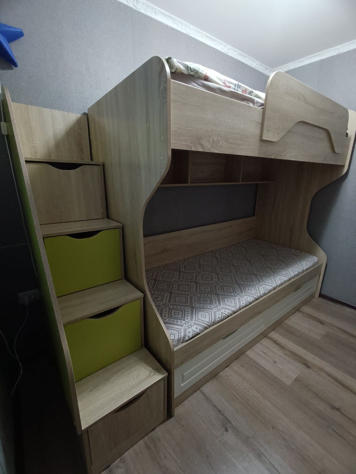 Мебель в детскую (самовывоз)