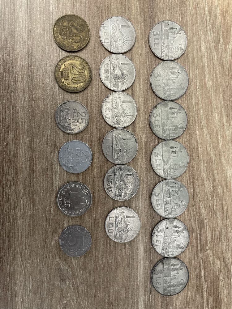 Monede vechi diferite modele