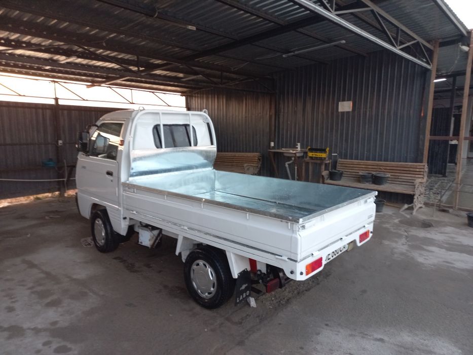 Лабо тайор сотилади