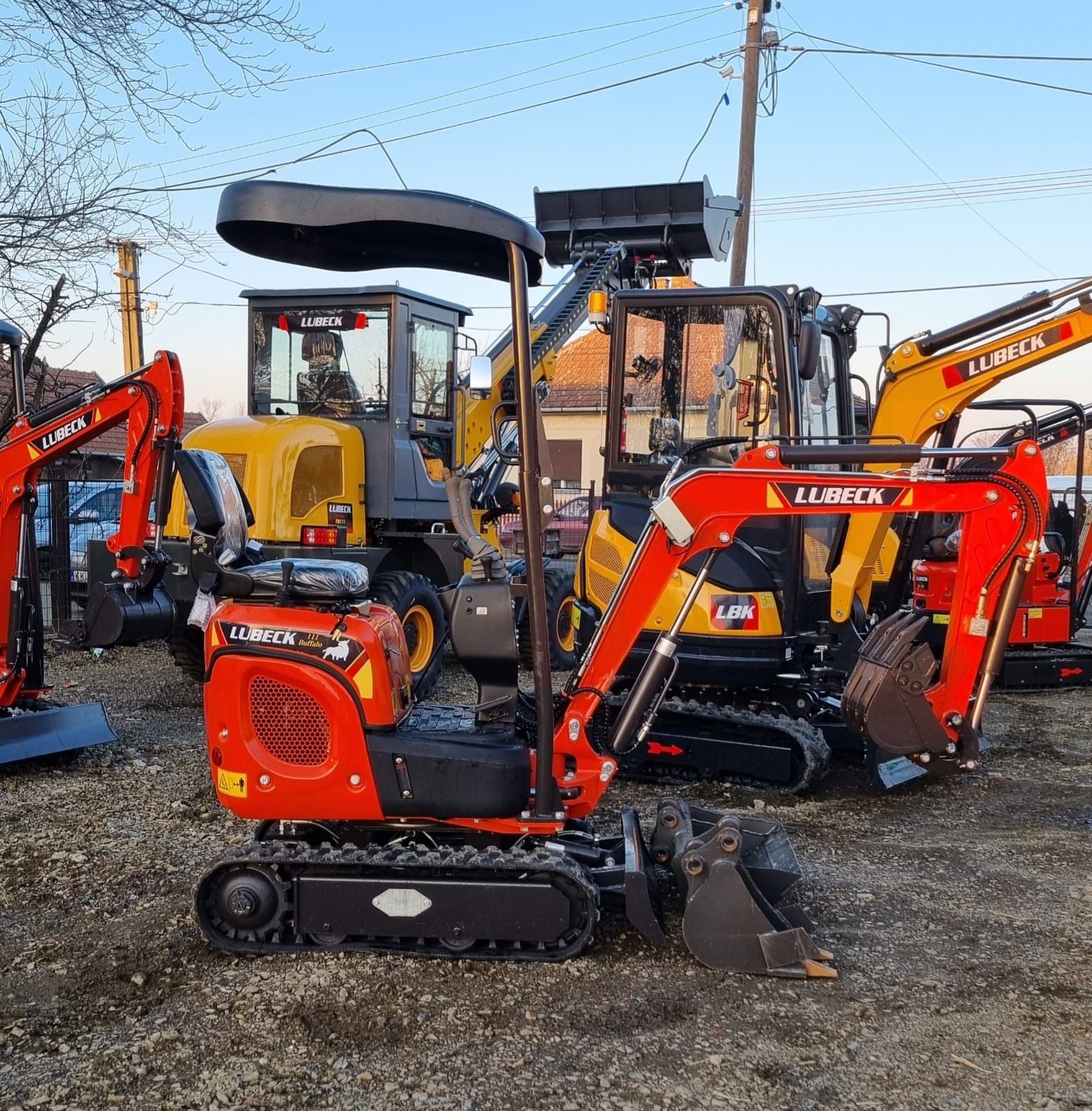 Miniexcavator Lubeck Ex-111 Buffalo NOU Garanție 2 ani