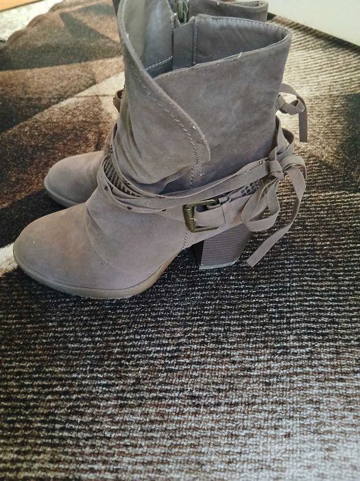 Дамски обувки 38 номер.