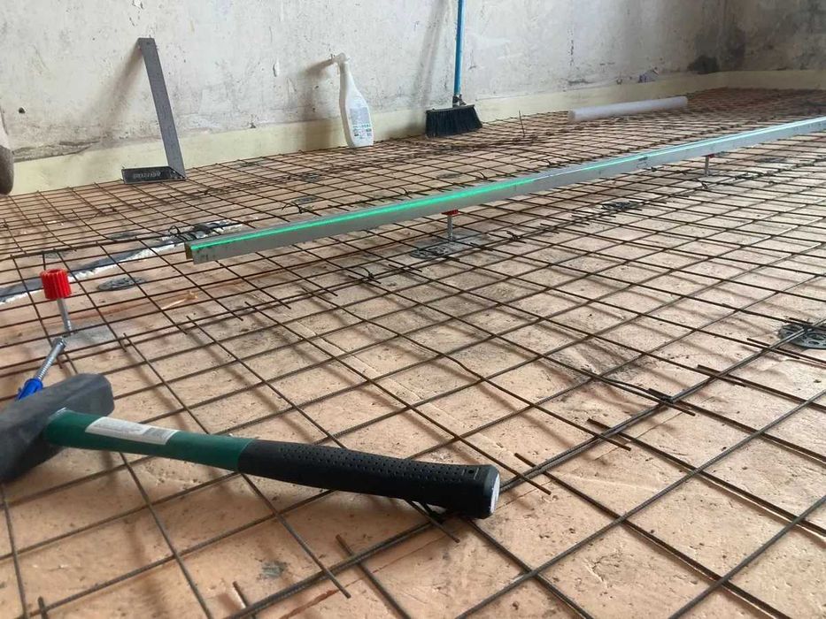 Приспособления за нивелиране на подове за многократна употреба.