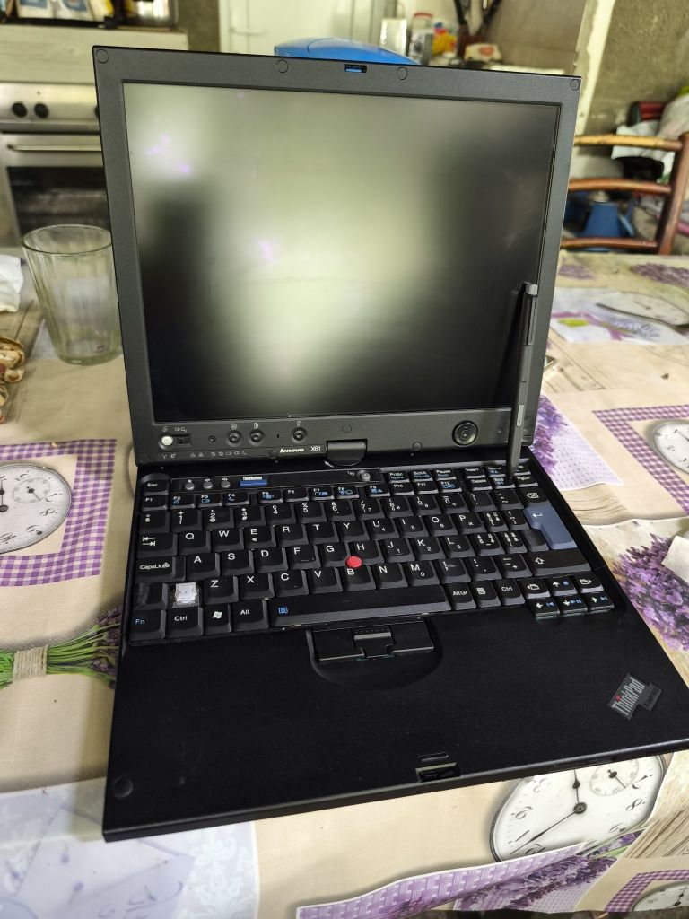 Lenovo Thinkpad x61- touchscreen- за части