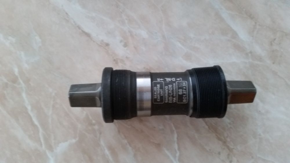 Shimano monobloc BB-UN26 - 68/127,5mm pe rulmenti