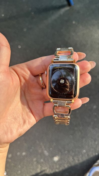 Срочно apple watch SE