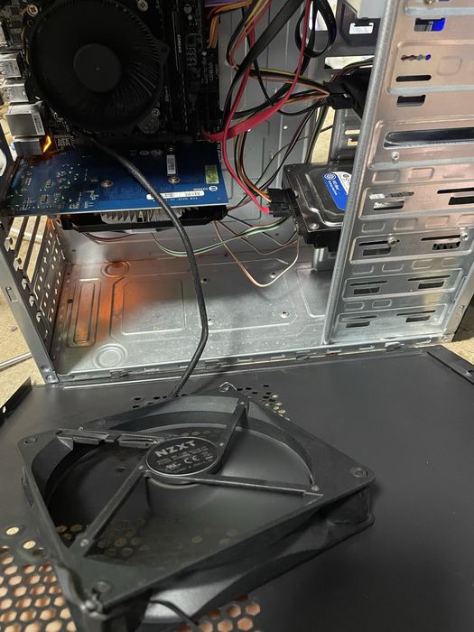 Pc Light Gaming/ Office