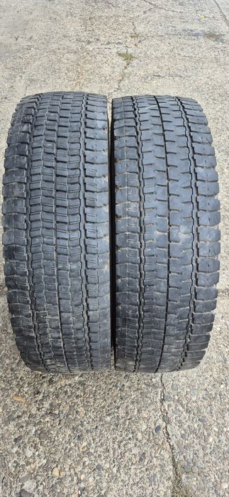 12 anvelope iarna Bridgestone 295/80/22,5.Pretul este pe bucata