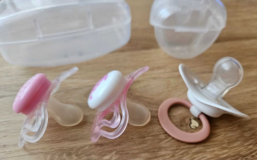 Залъгалки Chicco и NUK Чико и Нук