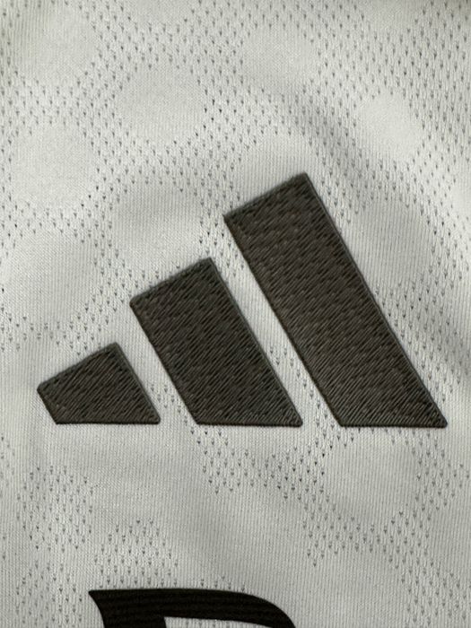 Tricou/echipament oficial Real Madrid 2025-2026 Player Version