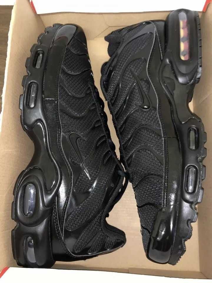 Nike Air Max PLUS TN Triple Black 40,41,42,43,44,45 (НАЙ-ПРОДАВАН)
