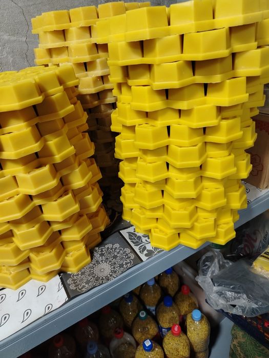 Продаю натуральный воск.