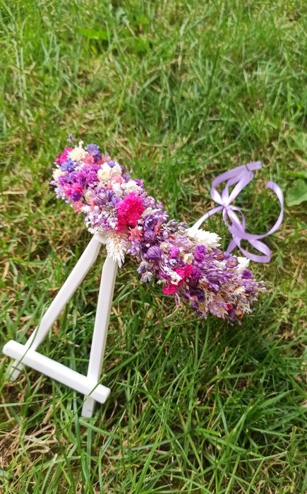 Coronițe din flori naturale uscate