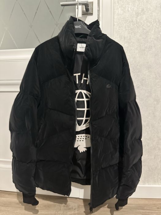 Женская куртка Lacoste размер М