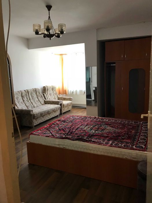 garsoniera de vanzare