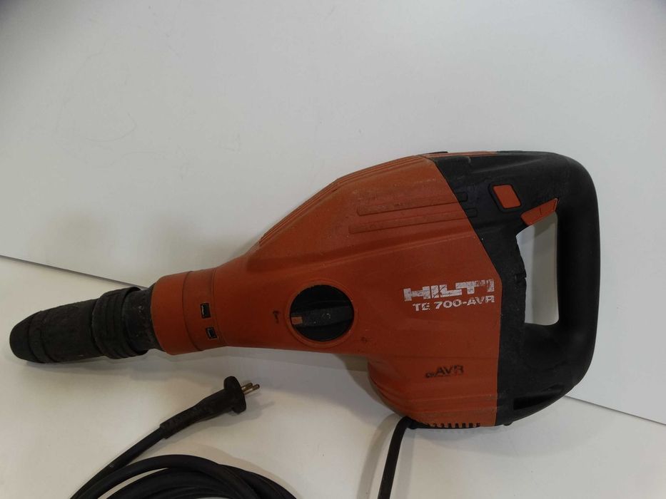 Hilti TE 700 AVR - Чист къртач