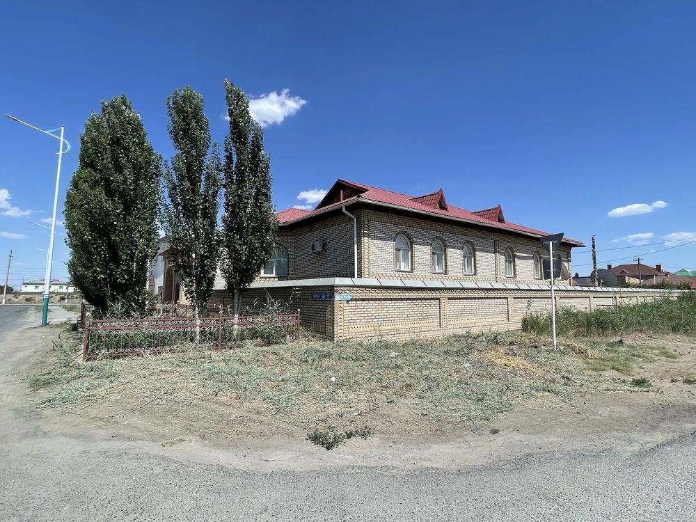 Коттедж на долгосрочную аренду в 400 м2