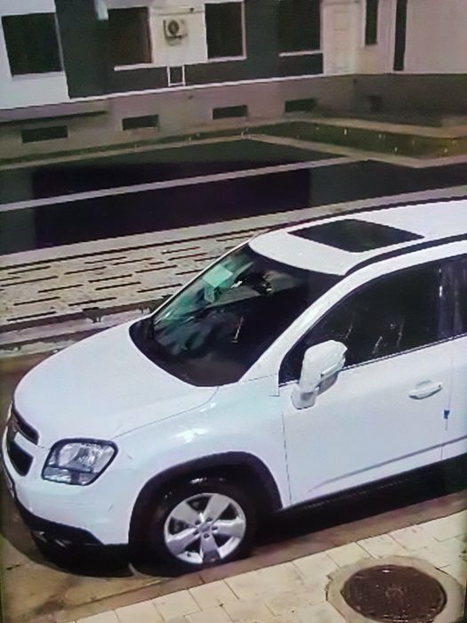 Орландо 6 ва эпика 4 пассажир Тошкент ва Самарканд устида багажи билан