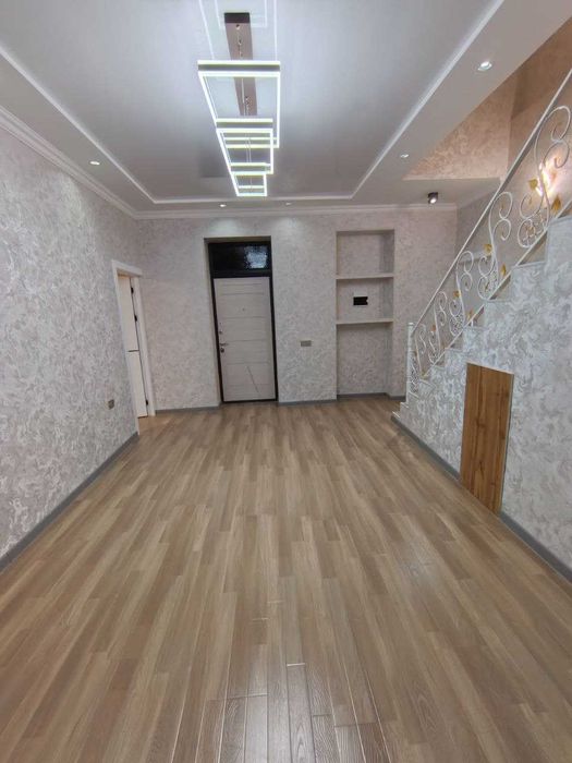 Продаётся 5х комн квартира Дуплекс на 1 этаже Ор-р Корзинка