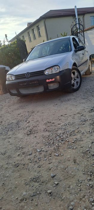 Dezmembrez vw Golf 4 1.4 16v cod motor bca cu bara R32