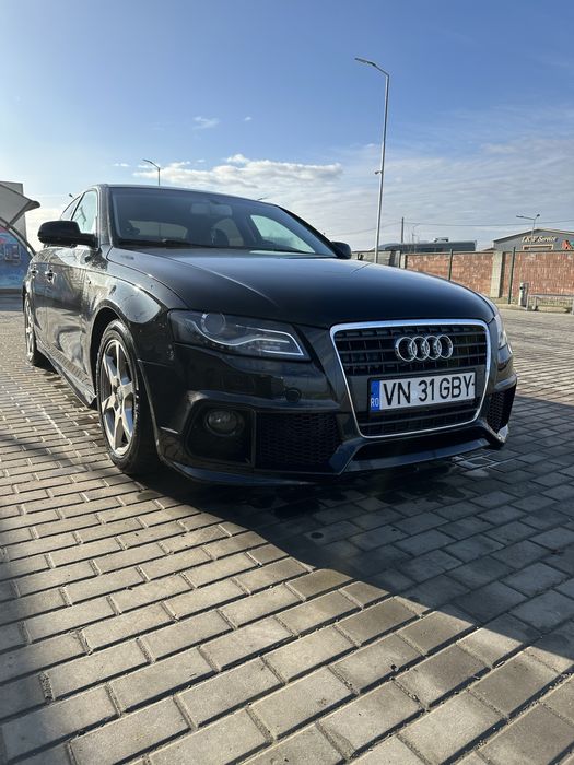 Se vinde Audi A4 B8  S-line  2.0 TDI  136 CP