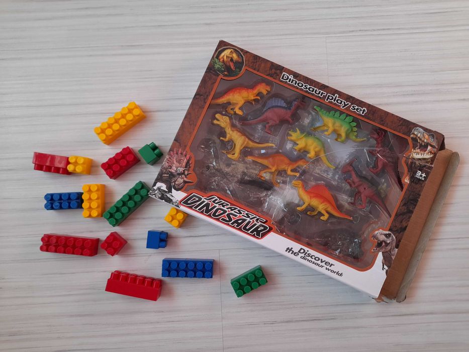 Лего детско лего с бонус динозаври за игра