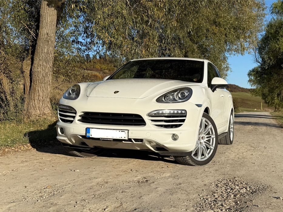 Porsche Cayenne Porsche Cayenne 2014 - 3.0D, Platinum Edition, Pachet exterior GTS