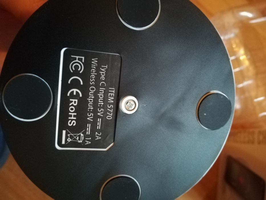 Vand Incarcator Wireless