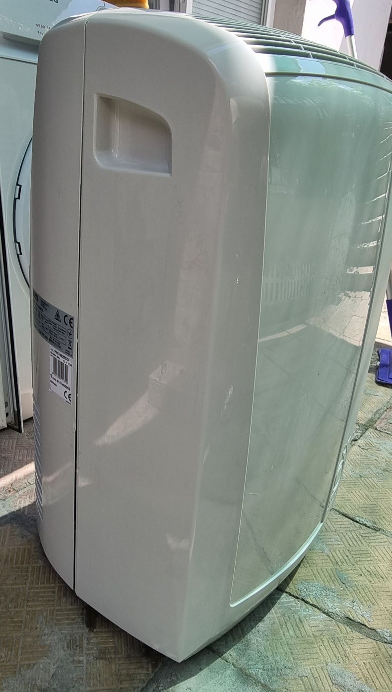 Мобилен климатик Delonghi Punguino