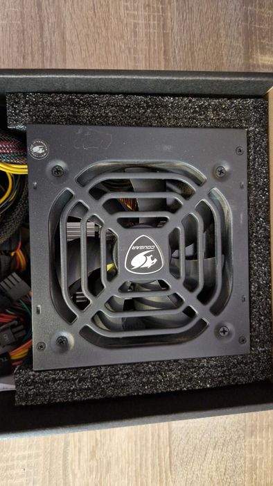 Захранване за компютър Cougar 600W 80+ Bronze