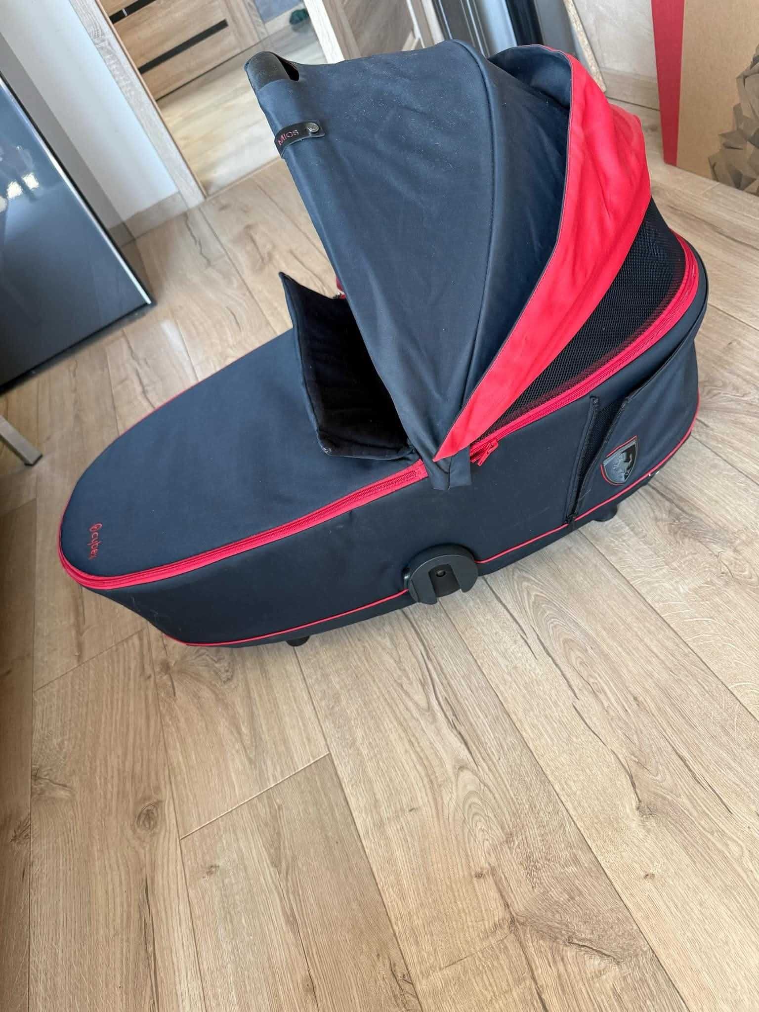 Кош за новородено Cybex Mios FERRARI Victory Black