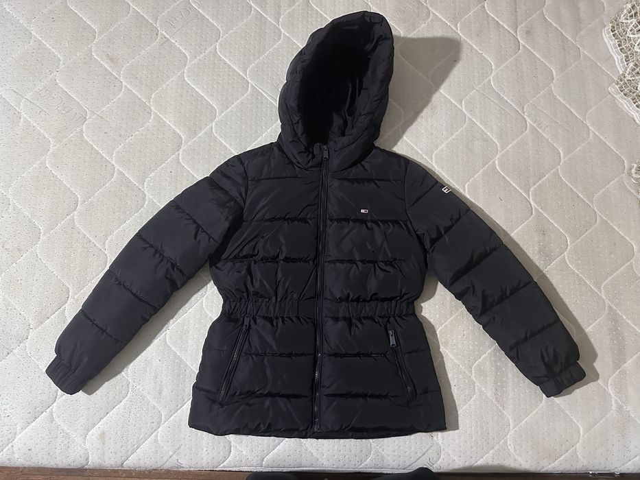 Tommy Jeans DW0DW12058 дамско зимно яке