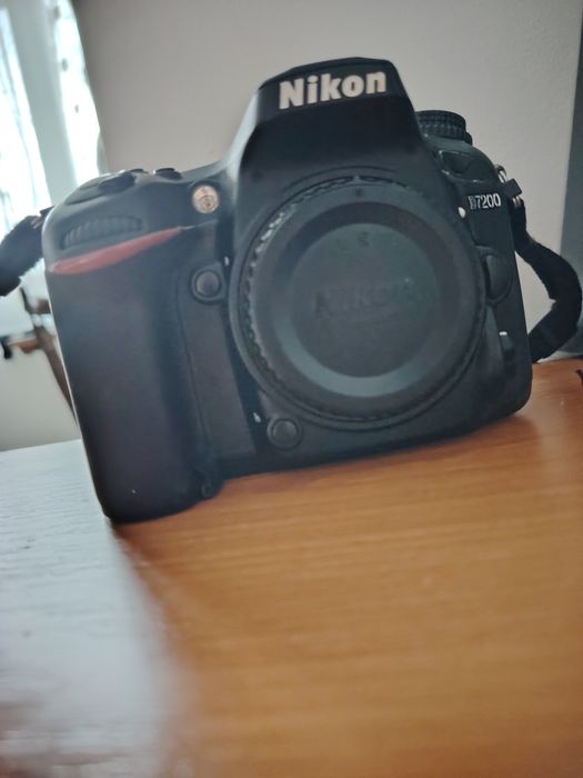 Nikon d7200  in stare excelentă