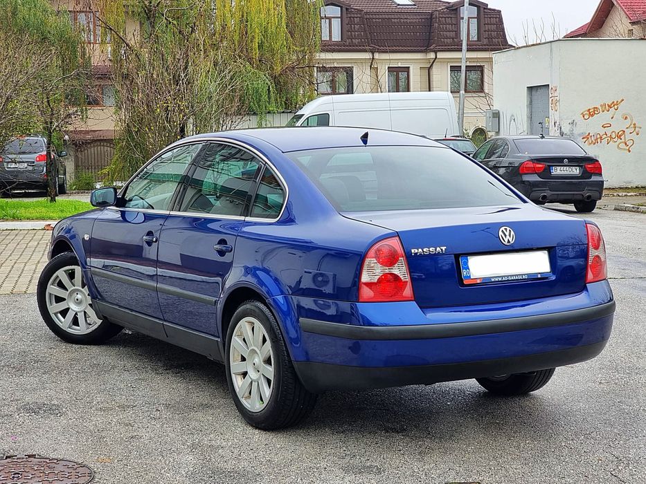 Parc Auto/ Vw Passat/1.6 Benzina/Impecabil