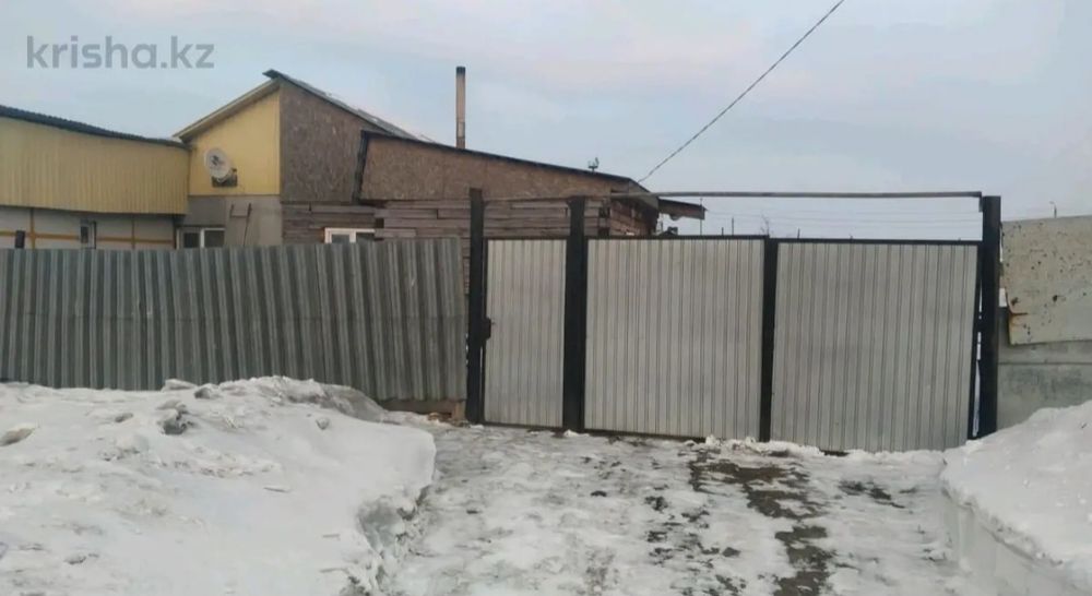 Продам полдома в рассрочку 2016 г,10 сот земли п/в 3.5 млн